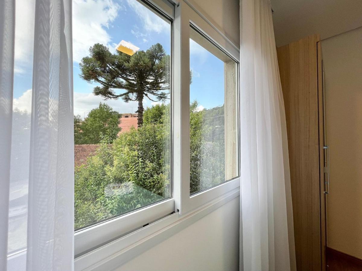 Dom Fioreze 205 - Apto Em Gramado Ao Lado Do Hotel Colline De France Eksteriør bilde